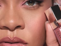 Gloss Bomb Universal Lip Luminizer ââ‚?Mango Margz